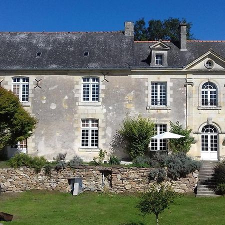 Bed and Breakfast Manoir De La Fontaine Du Chene Coutures  Exterior foto