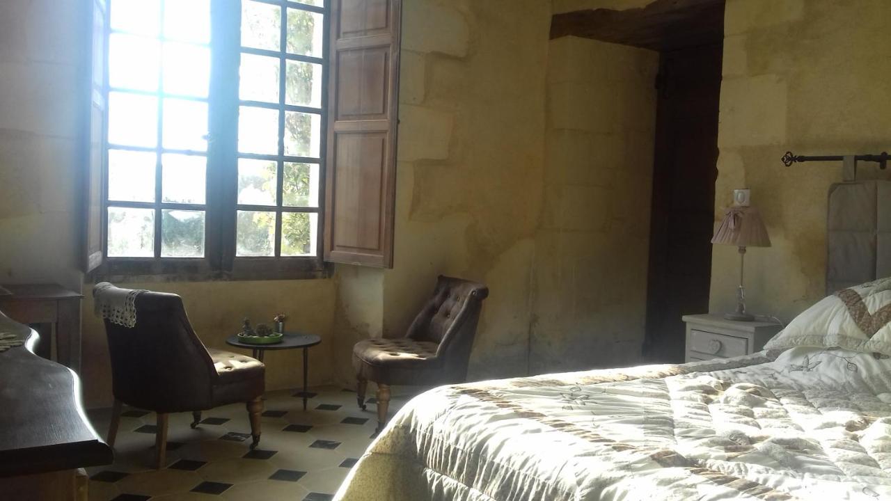 Bed and Breakfast Manoir De La Fontaine Du Chene Coutures  Exterior foto